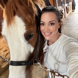 Meet your Posher, Cassie